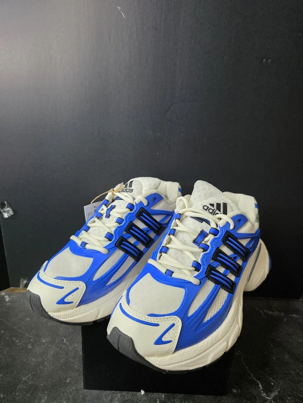 adidas Adistar XLG 2.0 J Hi-Res Blue KJ7892 Size 7Y New